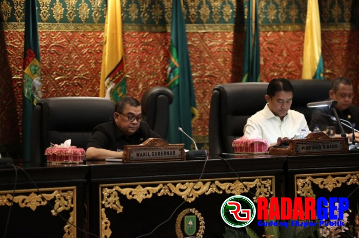 Wagubri Hadiri Paripurna DPRD Riau Penutupan Masa Sidang I sekaligus Pembukaan Masa Sidang II